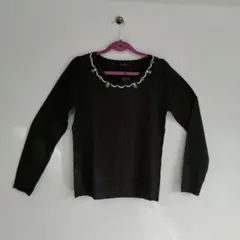 春物セーター新品　黒　M 薄手　ビーズ装飾