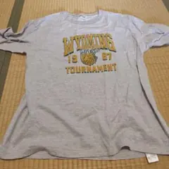 Gloster Tシャツのサムネイル