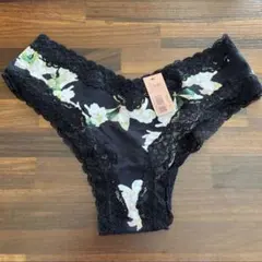 新品　タグ付　未使用　エメフィール　aimerfeel ショーツ　パンツ