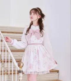 LIZ LISA ひざ丈ジュエリー柄ワンピース 長袖 - メルカリ