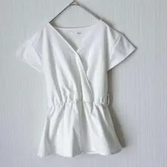 1522 リゼクシー ペプラム 半袖カットソー カシュクール 白 ラップのサムネイル