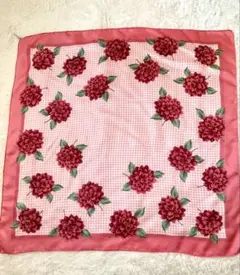 キャンディピンクカラー　ダリア　花柄　シルク大判スカーフ　ヴィンテージ