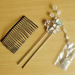 白い花のかんざし　ヘアスティック　簪　まとめ髪　ワイヤーコームおまけ