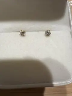 透明石付きピアス　k18