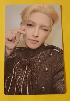 ATEEZ ホンジュン PLAYCODE 封入トレカ