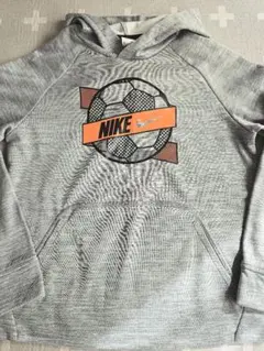 Nike サッカーボールデザイン パーカー キッズM