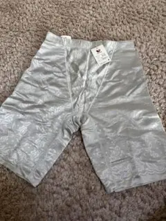 お値下げ‼️ワコール　グレー　ガードル　64サイズ