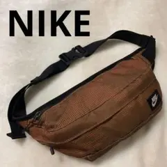 NIKE ボディバッグ　ウエストバッグ