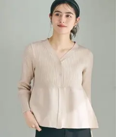 coca スポンディッシュペプラムニットカーディガン