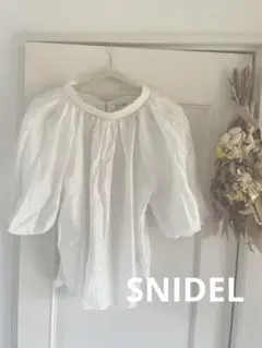 夏物セール‼️ SNIDEL パフスリーブブラウス