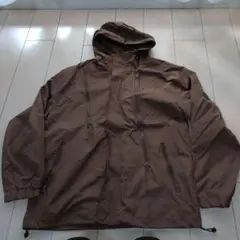 マウンテンパーカー　XL