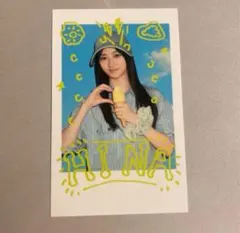 Item thumbnail for item 7203de38-97f0-4a30-831a-175178796155