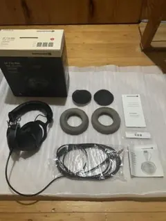 beyerdynamic DT770PRO 80Ω 密閉型モニターヘッドホンのサムネイル