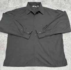 ユニクロ 黒 長袖 シャツ ボタンアップ