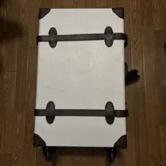 キャリーケース　トランクのサムネイル