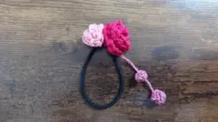 花モチーフ ヘアゴム ピンク系