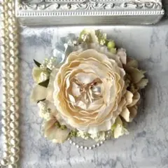 コサージュ　オレンジ系　ラナンキュラス コットンパール 入学式　セレモニー