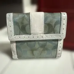 正規品・リペア済　コーチ 二つ折り財布 ライトブルー