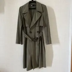 オリーブグリーン トレンチコート