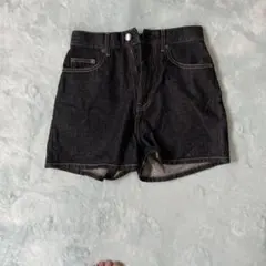 ダークデニム ショートパンツ