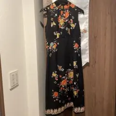 sunauna ノースリーブワンピース 花柄 ブラック サイズ38