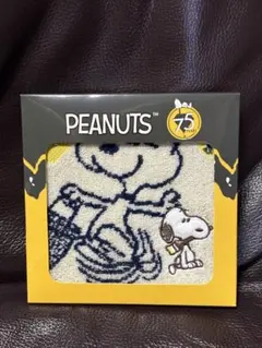 m*o様 PEANUTS 75周年記念 スヌーピー タオルハンカチ 未使用品のサムネイル
