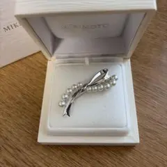 MIKIMOTO ミキモト　真珠　パール　ブローチ シルバー 11珠のサムネイル