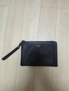 トミーヒルフィガー クラッチバック 黒