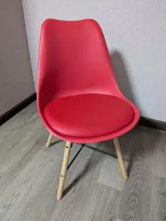 美品✨️赤いモダンダイニングチェア
