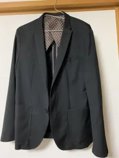 ブラック テーラードジャケット