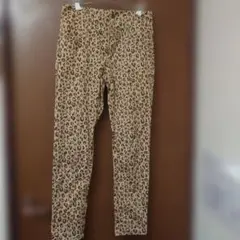 ヒョウ柄 ベージュパンツ レディース