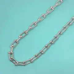 ハードウェア ネックレス