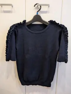 （新品未使用）ショルダーフリルニット　Neige