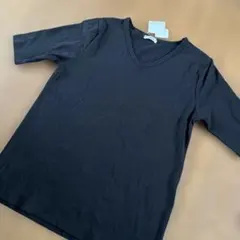 シネマクラブ　リブ　半袖Tシャツ　Ｖネック　新品　黒のサムネイル