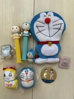 ドラえもん がま口ポーチ　バッジ　マスコット　他セット　ドラミ　PEZ