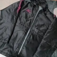 デサント ブラック ウォームアップウェア フード付き