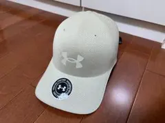 UNDER ARMOUR：UAステルス フォーム アンクラッシャブル キャップ