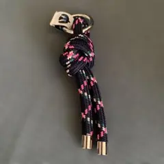 美品　百々千晴♡vakt.キーリング