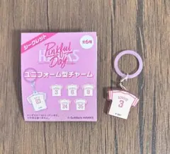 ソフトバンクホークス ピンクフルデー ユニフォーム型チャーム 近藤