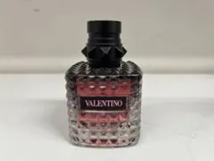 み*様 （★K05-173）VALENTINO ボーンインロース 香水 30mlのサムネイル