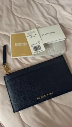 MICHAEL KORS LG ZIP CARD CASE ネイビーのサムネイル