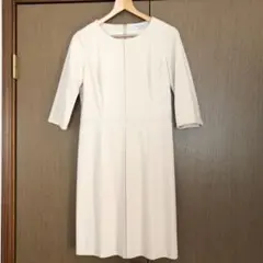 ベージュ 七分袖 ワンピースのサムネイル