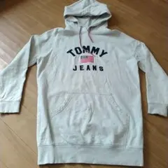 TOMMY JEANSロングパーカー Sサイズ