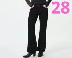 UNIQLO ユニクロ ブーツカットジーンズ　デニム　スリムフィットフレア　28のサムネイル