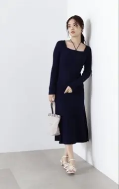 JILLSTUART スクエアネック リブニットワンピース ネイビーのサムネイル