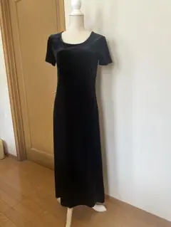 ローラアシュレイ　ベルベットロングワンピース