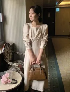 セール‼️【新品】DAZY リボン ミドル丈 長袖ドレス アイボリー パーティ