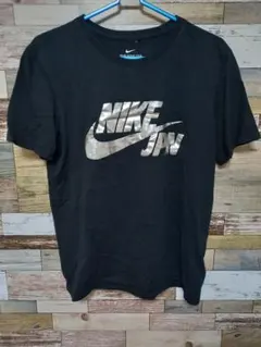 ナイキ　NIKE　Tシャツ　ブラック×シルバー　M