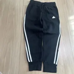 アディダス　スウェット　130