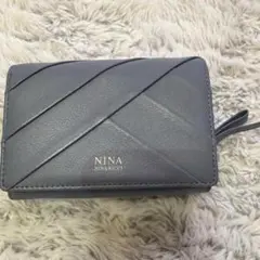 NINA NINA RICCI 二つ折り財布 グレーのサムネイル